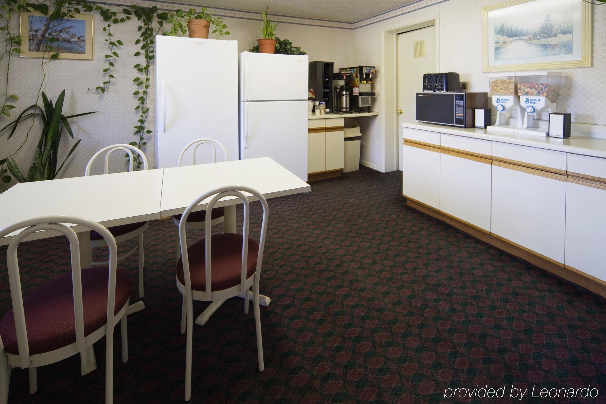 Americas Best Value Inn Winchester Restoran gambar